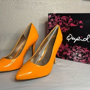 QUPID neon orange heel